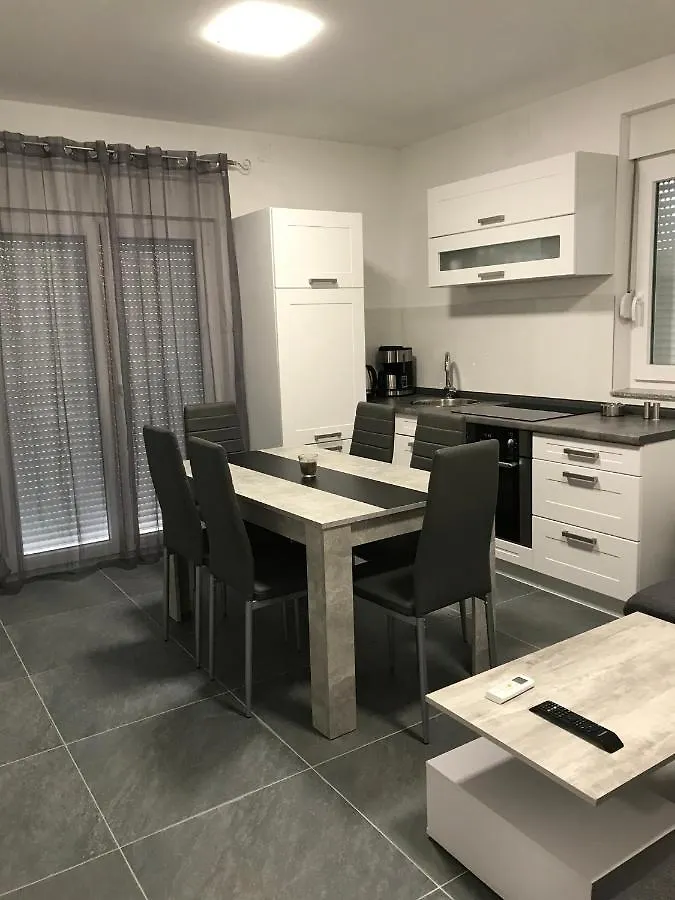 Apartman Matic Apartment Vrsi 0*,