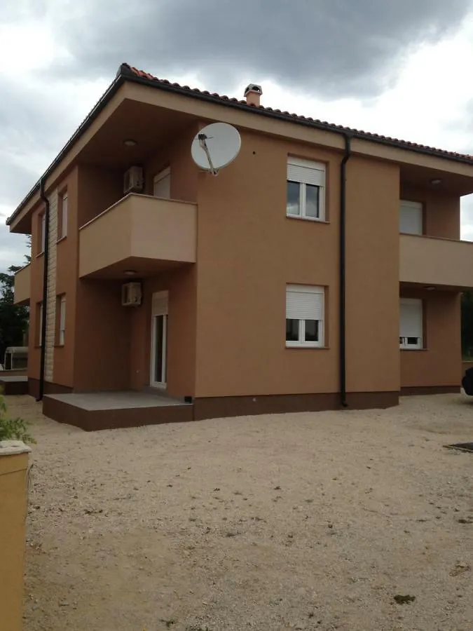 Apartman Matic Apartment Vrsi