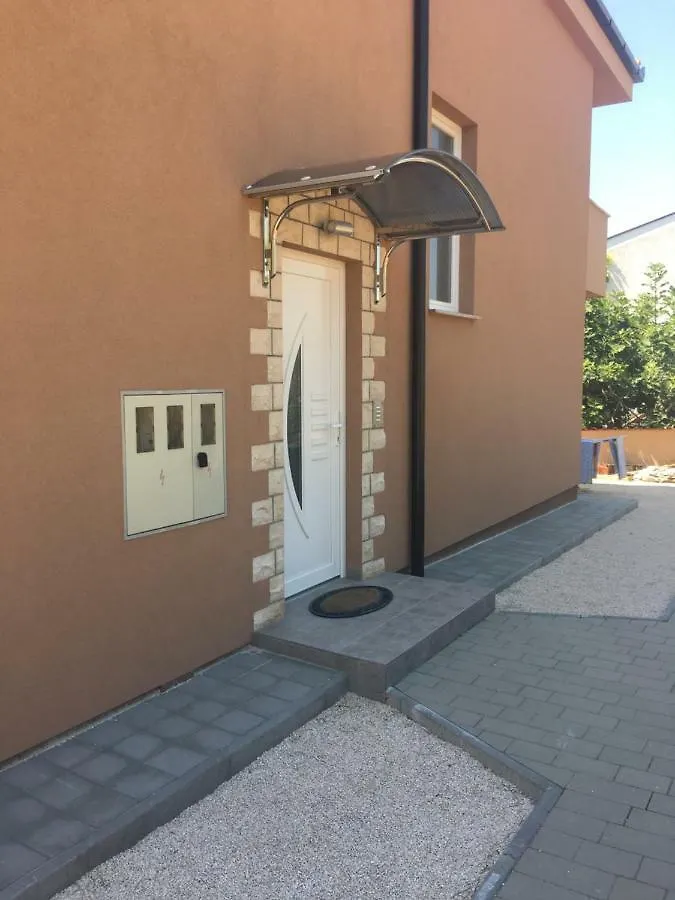 Apartman Matic Apartment Vrsi 0*,  Croatia